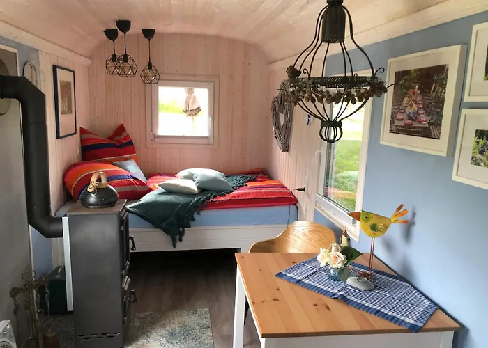 Schaeferwagen Im Auszeithof Apartment Niederfrohna